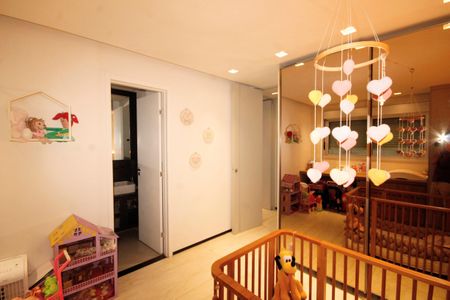 Apartamento à venda com 65m², 2 quartos e 2 vagasquarto 2