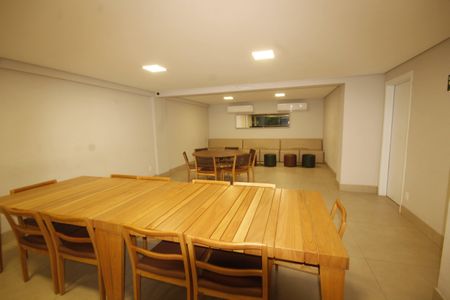 Apartamento à venda com 65m², 2 quartos e 2 vagasÁrea comum - Salão de festas