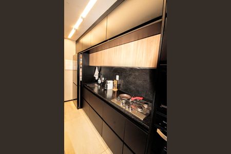 Cozinha de apartamento à venda com 2 quartos, 65m² em Carmo, Belo Horizonte