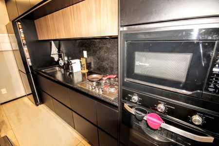 Cozinha de apartamento à venda com 2 quartos, 65m² em Carmo, Belo Horizonte