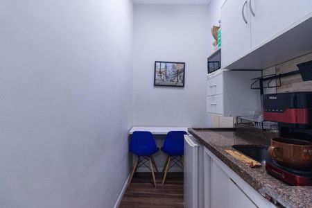 Apartamento à venda com 65m², 3 quartos e sem vagaCozinha