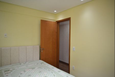 Apartamento à venda com 108m², 3 quartos e 2 vagasQuarto 1