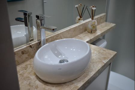 Apartamento à venda com 108m², 3 quartos e 2 vagasBanheiro Social