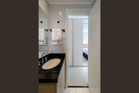 Apartamento à venda com 65m², 2 quartos e 1 vagaBanheiro da Suíte