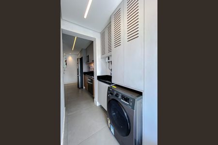 Apartamento à venda com 65m², 2 quartos e 1 vagaÁrea de Serviço