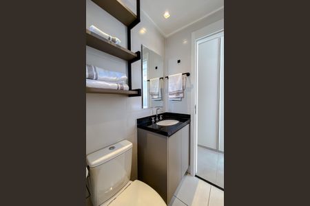 Apartamento à venda com 65m², 2 quartos e 1 vagaBanheiro da Suíte