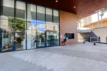 Apartamento à venda com 65m², 2 quartos e 1 vagaFachada - Plaquinha