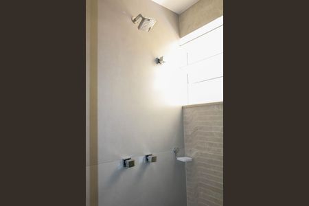 Apartamento para alugar com 73m², 2 quartos e sem vaga Apartamento para alugar com 73m², 2 quartos e sem vagaBanheiro Social