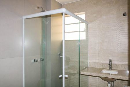 Apartamento para alugar com 73m², 2 quartos e sem vaga Apartamento para alugar com 73m², 2 quartos e sem vagaBanheiro do Quarto Suíte