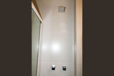 Apartamento para alugar com 73m², 2 quartos e sem vaga Apartamento para alugar com 73m², 2 quartos e sem vagaBanheiro do Quarto Suíte