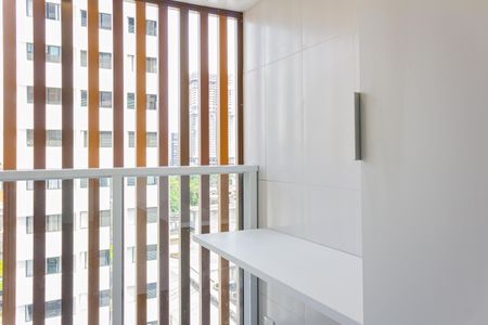 Apartamento para alugar com 76m², 2 quartos e 1 vagaÁrea de Serviço