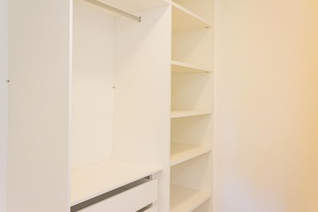 Apartamento para alugar com 76m², 2 quartos e 1 vagaCloset da suíte 2
