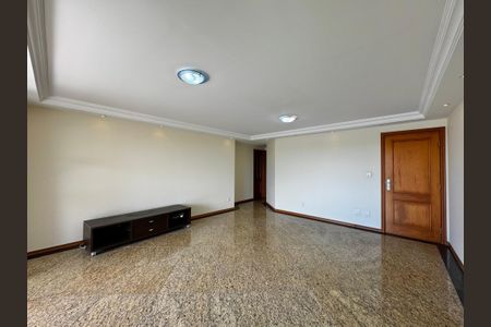 Apartamento à venda com 141m², 4 quartos e 3 vagas Apartamento à venda com 141m², 4 quartos e 3 vagasSala
