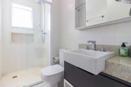 Apartamento para alugar com 110m², 2 quartos e 3 vagasBanheiro da Suíte 1