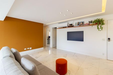 Apartamento para alugar com 110m², 2 quartos e 3 vagasSala