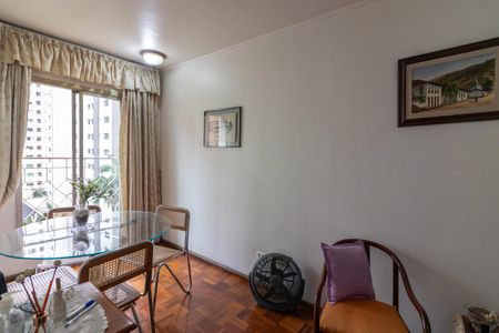 Sala de apartamento para alugar com 2 quartos, 50m² em Indianópolis, São Paulo