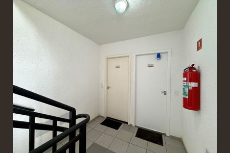 Apartamento à venda com 38m², 2 quartos e 1 vaga Apartamento à venda com 38m², 2 quartos e 1 vagaHall Apartamento
