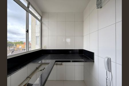 Apartamento à venda com 38m², 2 quartos e 1 vaga Apartamento à venda com 38m², 2 quartos e 1 vagaÁrea de Serviço