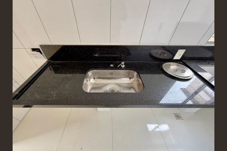 Apartamento à venda com 38m², 2 quartos e 1 vaga Apartamento à venda com 38m², 2 quartos e 1 vagaCozinha