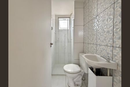 Apartamento à venda com 38m², 2 quartos e 1 vaga Apartamento à venda com 38m², 2 quartos e 1 vagaBanheiro