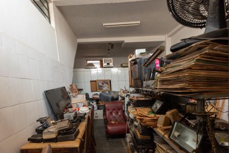 Casa à venda com 300m², 2 quartos e sem vagaAnexo 1