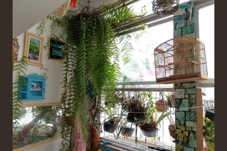 Apartamento à venda com 78m², 2 quartos e sem vaga