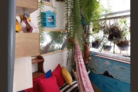 Apartamento à venda com 78m², 2 quartos e sem vaga