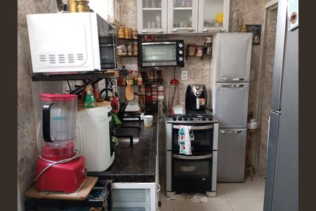 Apartamento à venda com 78m², 2 quartos e sem vaga