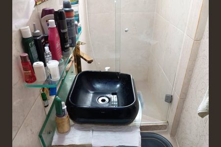 Apartamento à venda com 78m², 2 quartos e sem vaga