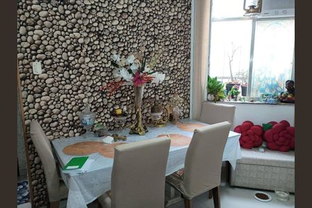 Apartamento à venda com 78m², 2 quartos e sem vaga