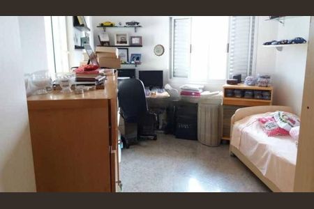 Casa à venda com 3 quartos, 405m² em Anil, Rio de Janeiro