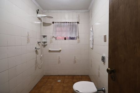 Casa à venda com 180m², 3 quartos e 2 vagasBanheiro
