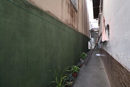 Casa à venda com 180m², 3 quartos e 2 vagasQuintal