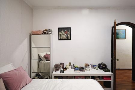 Casa à venda com 180m², 3 quartos e 2 vagasQuarto 2