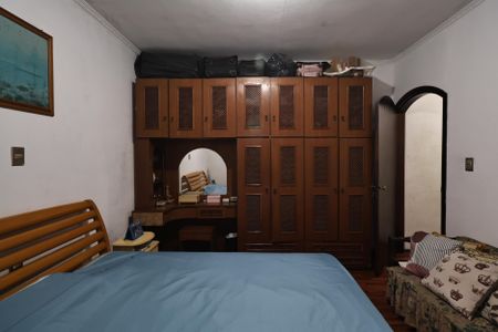 Casa à venda com 180m², 3 quartos e 2 vagasQuarto 1