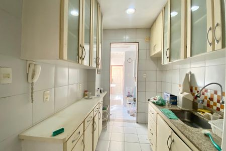 Apartamento à venda com 115m², 2 quartos e 1 vagaCozinha