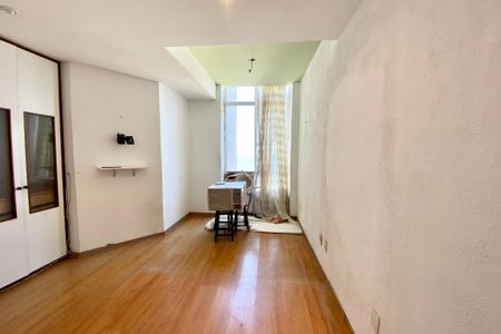 Apartamento à venda com 115m², 2 quartos e 1 vagaSuite 1