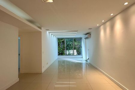 Apartamento à venda com 2 quartos, 117m² em Copacabana, Rio de Janeiro