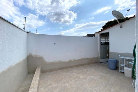 Casa à venda com 120m², 3 quartos e 1 vagaVaranda