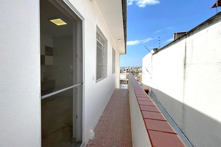 Entrada de casa à venda com 3 quartos, 120m² em Concórdia, Belo Horizonte