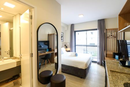 Studio de kitnet/studio para alugar com 1 quarto, 22m² em Jardim das Acacias, São Paulo