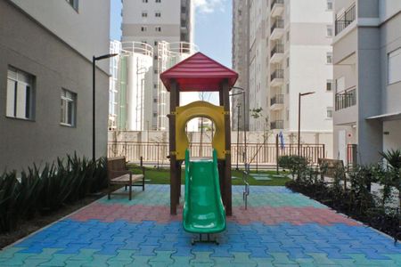 Apartamento para alugar com 38m², 2 quartos e sem vagaÁrea comum - Playground