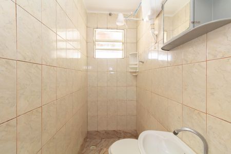 Banheiro de casa para alugar com 1 quarto, 105m² em Cidade Antônio Estêvão de Carvalho, São Paulo