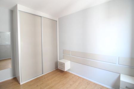 Suíte de apartamento para alugar com 2 quartos, 69m² em Jardim Prudência, São Paulo