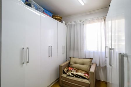 Apartamento à venda com 60m², 3 quartos e 1 vagaQuarto 02