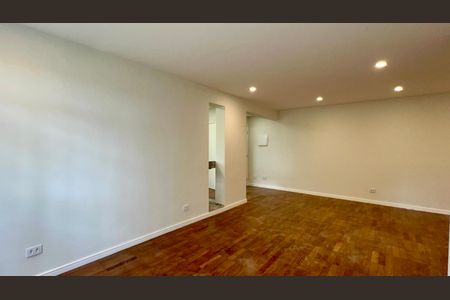 Apartamento à venda com 100m², 2 quartos e 1 vagaSala