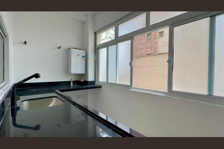 Apartamento à venda com 100m², 2 quartos e 1 vagaÁrea de Serviço