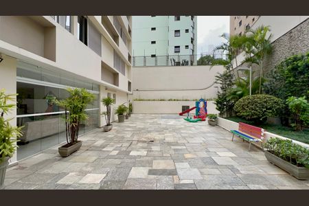 Apartamento à venda com 100m², 2 quartos e 1 vagaÁrea comum