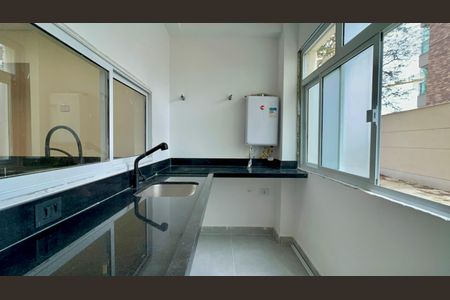 Apartamento à venda com 100m², 2 quartos e 1 vagaÁrea de Serviço