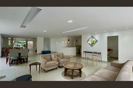 Apartamento à venda com 100m², 2 quartos e 1 vagaSalão de Festas